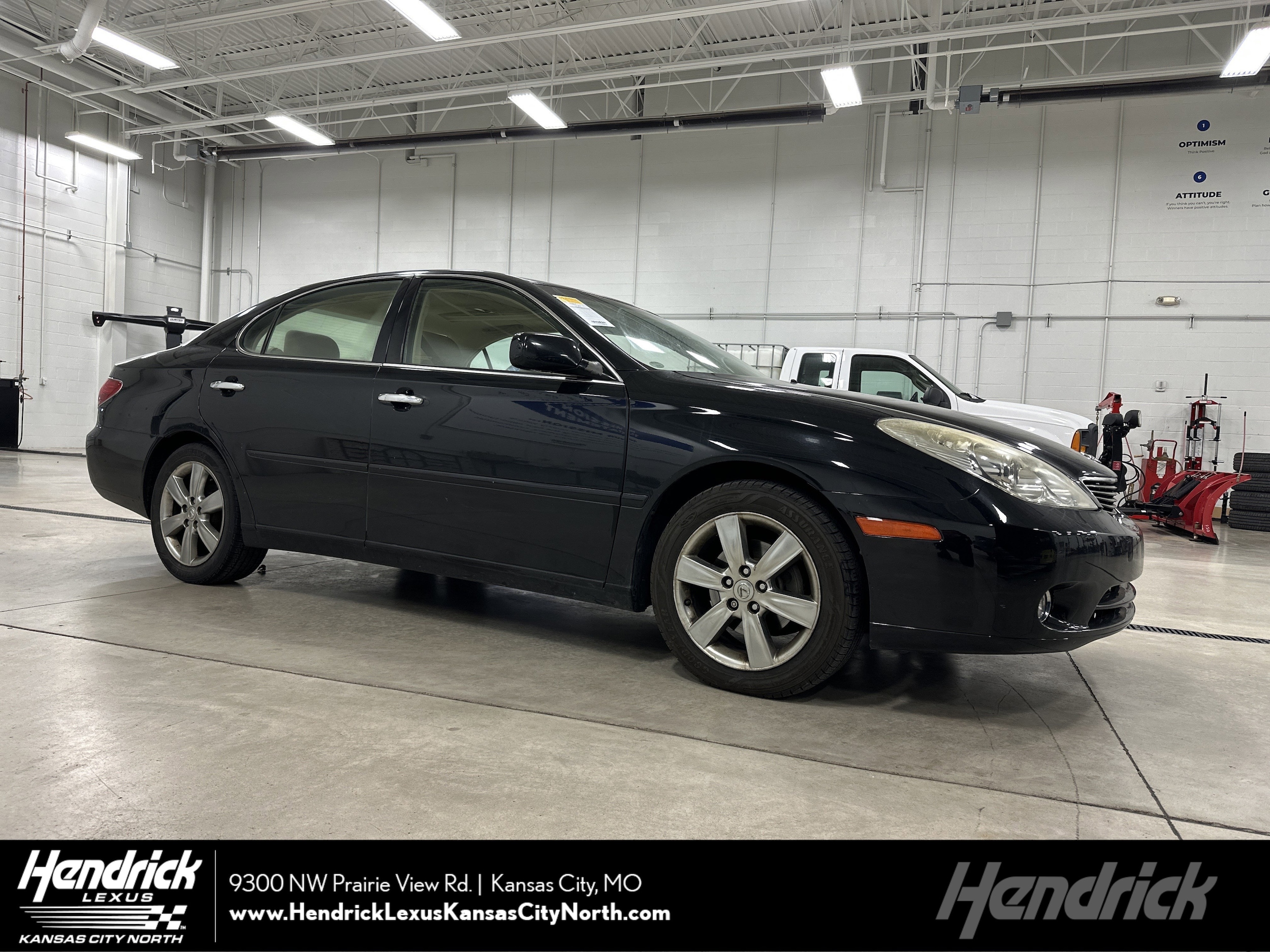 2005 Lexus ES 330's photo