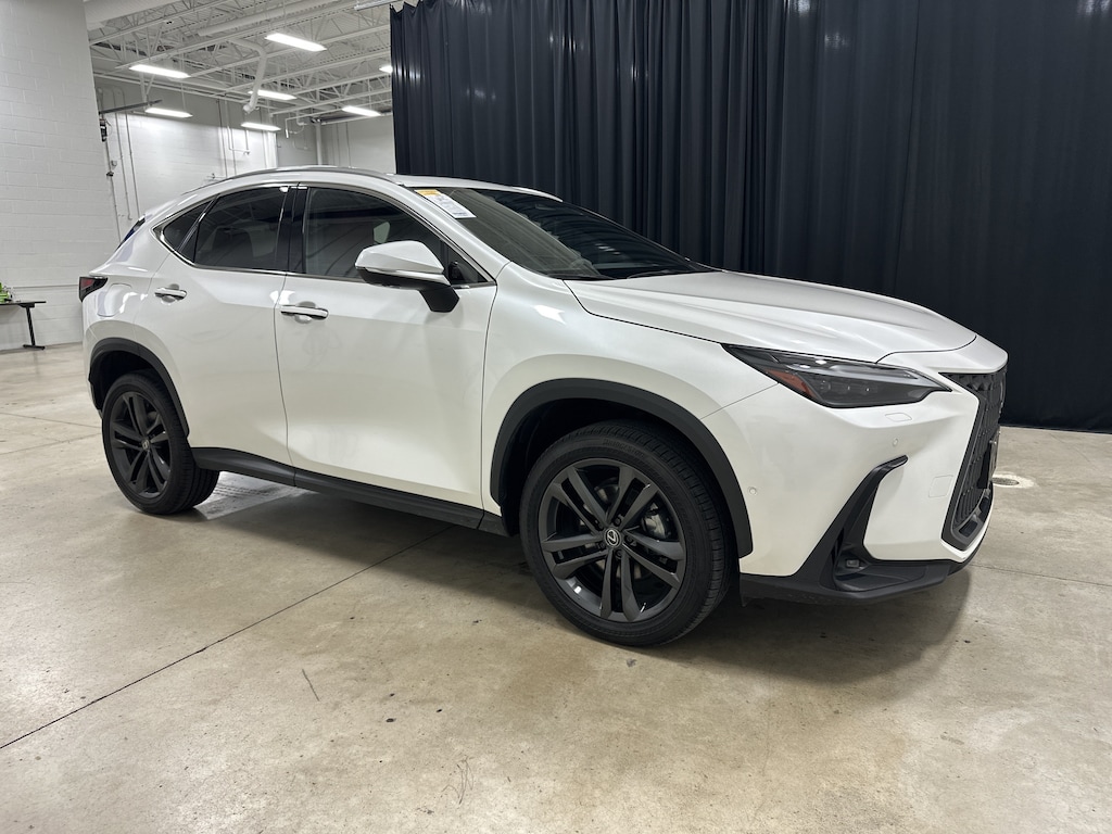 Used 2024 Lexus NX 450h+ Luxury SUV