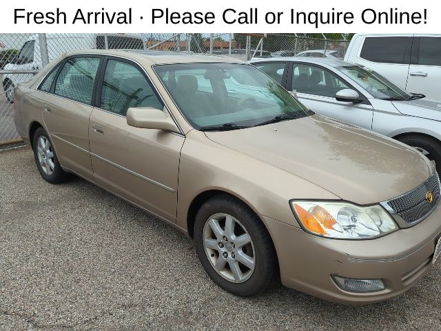 2001 Toyota Avalon XLS Bench's photo