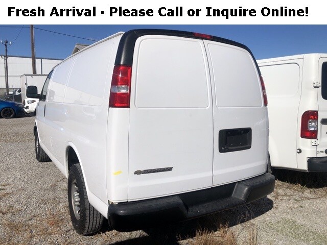 2019 Chevrolet Express 2500 Cargo Van photo 3