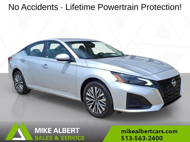 2023 Nissan Altima 2.5 SV AWD's photo