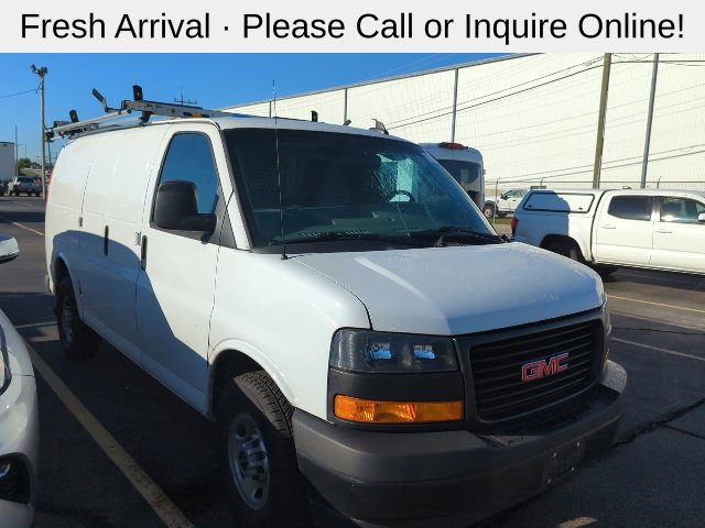 Summit White 2022 GMC Savana Cargo Van Rear-Wheel Drive 6-Speed Automatic Overdrive
