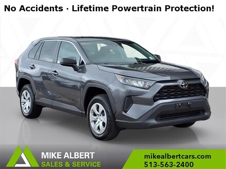 2022 Toyota RAV4 LE SUV
