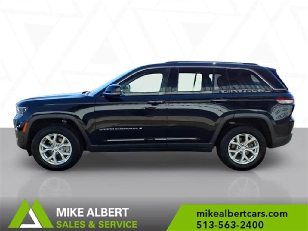 Used 2023 Jeep Grand Cherokee Limited SUV