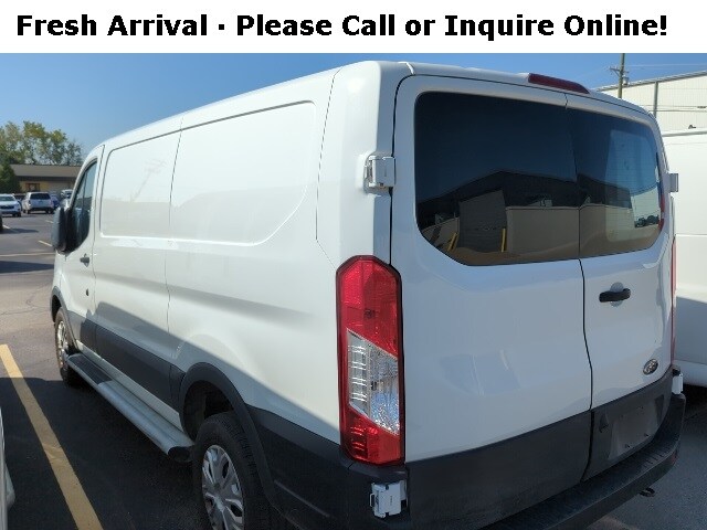 2022 Ford Transit photo 3