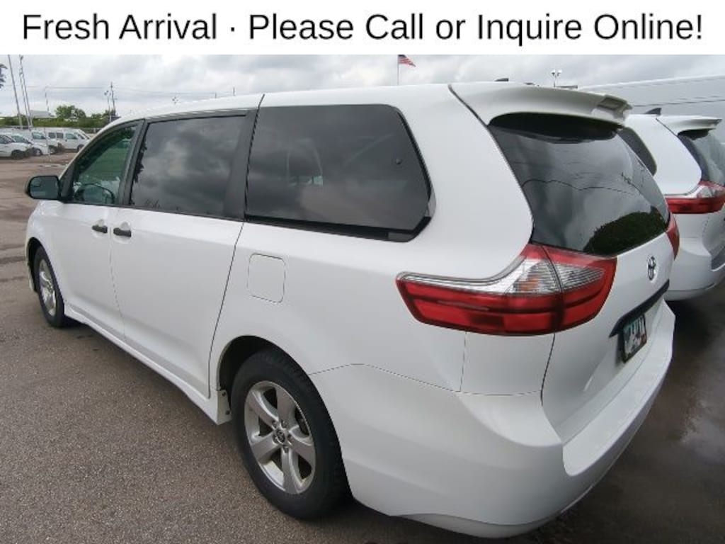 Used 2020 Toyota Sienna L 7 Passenger Minivan/Van