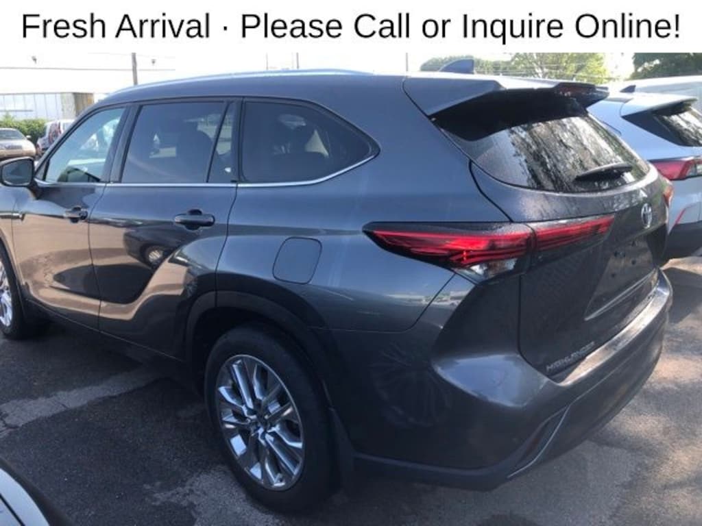 Used 2022 Toyota Highlander Limited SUV
