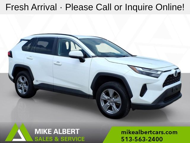 2022 Toyota RAV4 Hybrid XLE AWD   