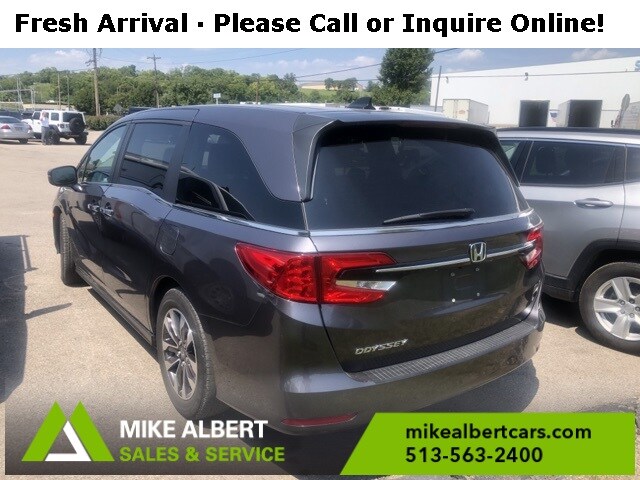 2024 Honda Odyssey EX-L photo 3