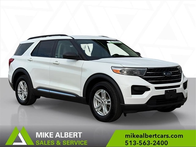 2022 Ford Explorer XLT's photo