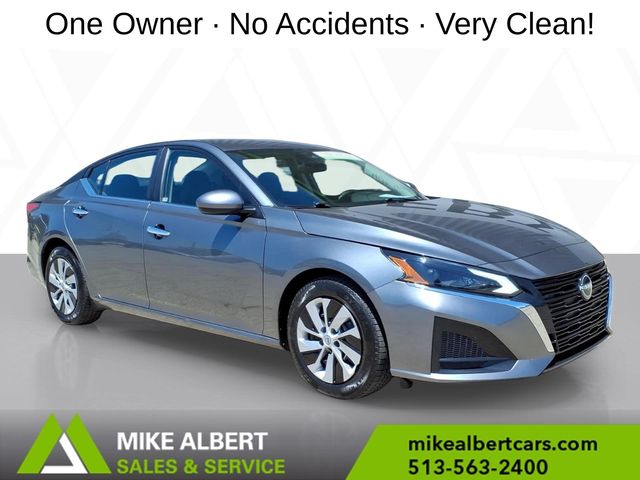 2023 Nissan Altima 2.5 S's photo
