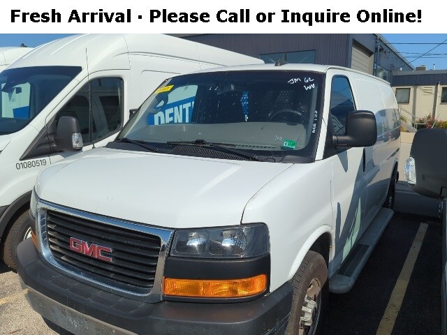 2022 Gmc Savana 2500 Cargo photo 2