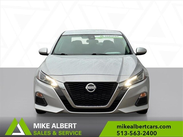 2022 Nissan Altima 2.5 SV photo 2