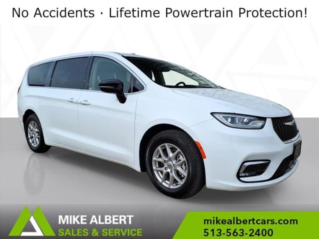 Used 2024 Chrysler Pacifica Touring L Minivan/Van