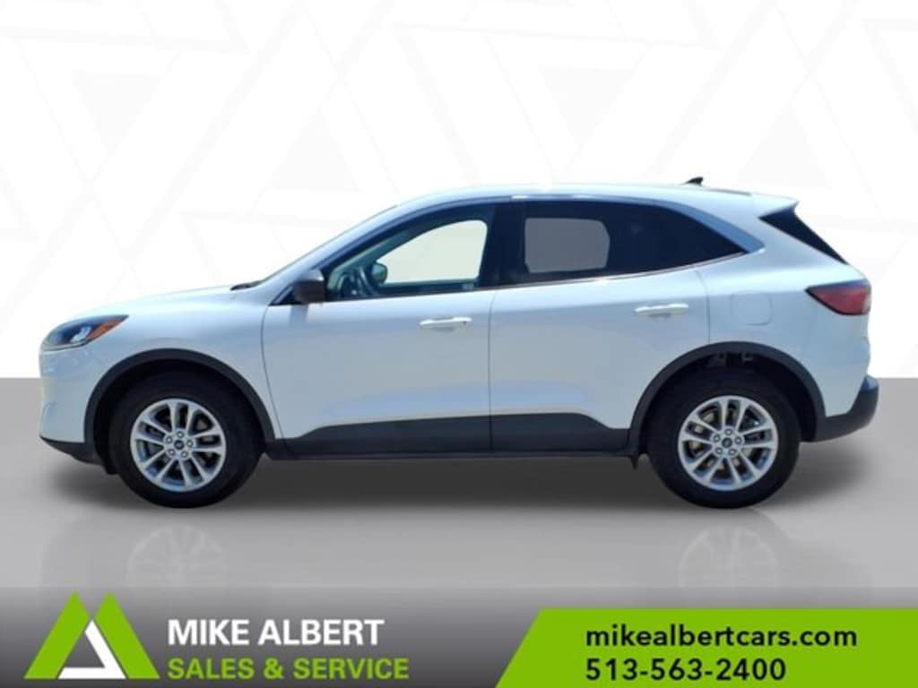 Used 2022 Ford Escape Hybrid SE SUV