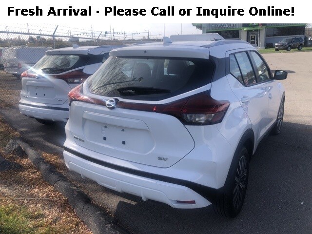 2021 Nissan Kicks SV photo 4