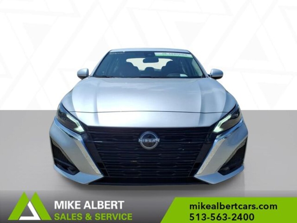 Used 2023 Nissan Altima 2.5 SV Sedan