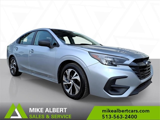 2024 Subaru Legacy Base's photo