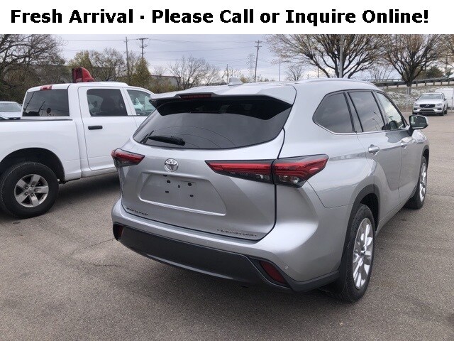 2022 Toyota Highlander Limited photo 4