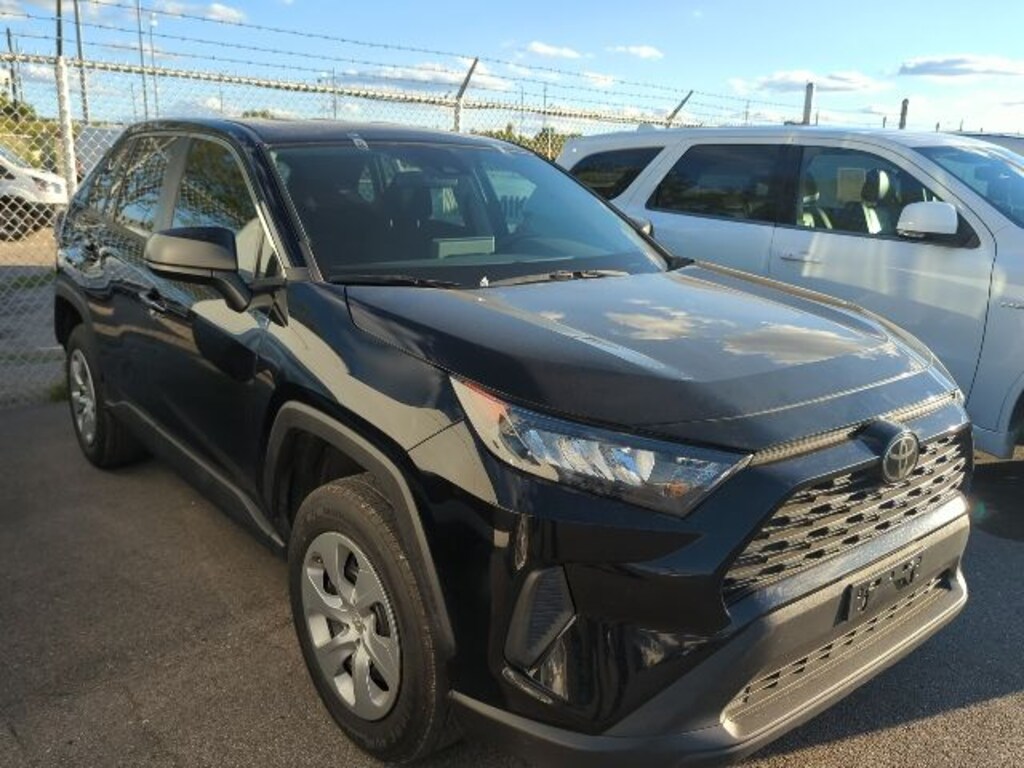 Used 2022 Toyota RAV4 LE SUV