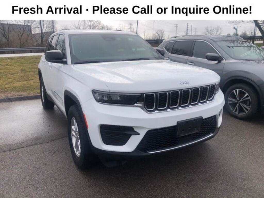 Used 2023 Jeep Grand Cherokee Laredo SUV