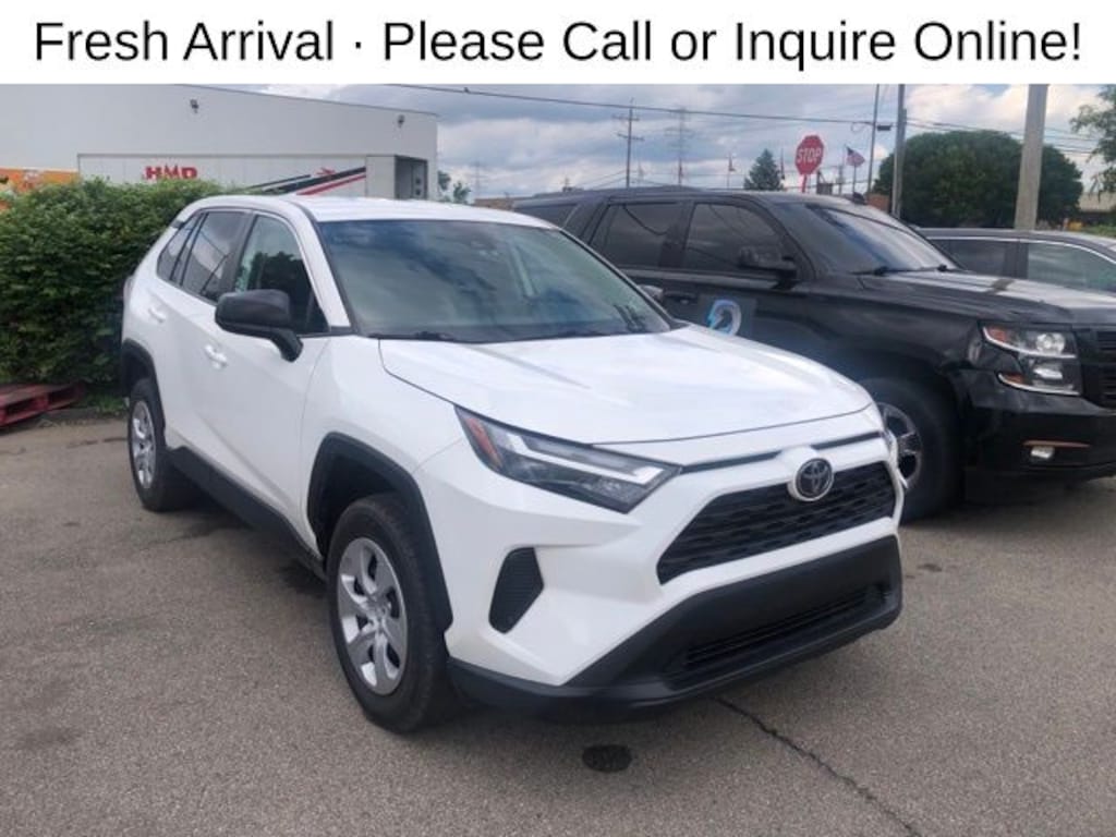 Used 2023 Toyota RAV4 LE SUV