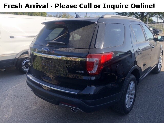 2018 Ford Explorer XLT photo 4