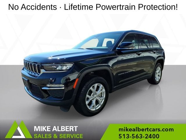 View vehicle photo 3