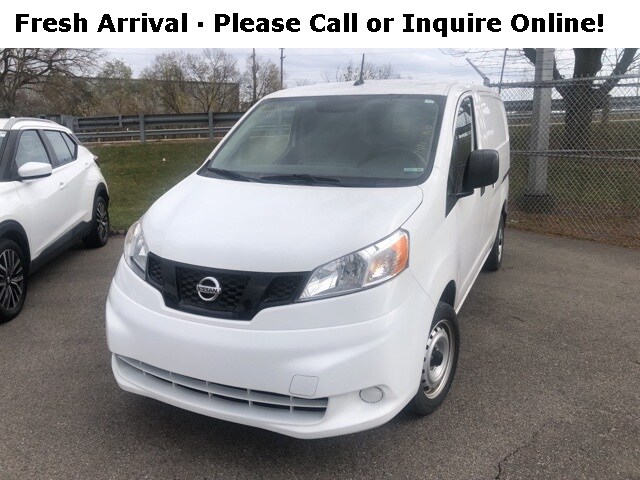 2021 Nissan NV200 S photo 2