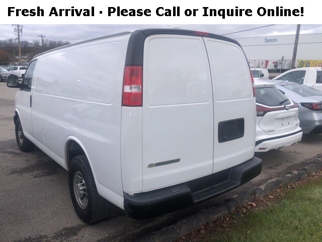 2019 Chevrolet Express 2500 Cargo Van photo 2