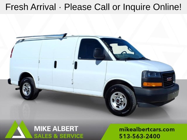 Summit White 2022 GMC Savana Cargo Van Rear-Wheel Drive 6-Speed Automatic Overdrive