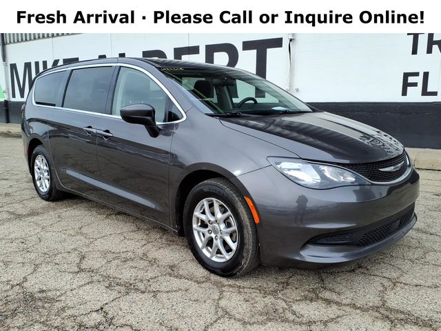 2021 Chrysler Voyager LX