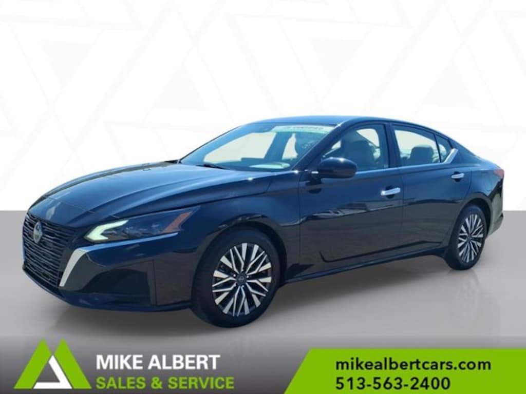 Used 2023 Nissan Altima 2.5 SV Sedan