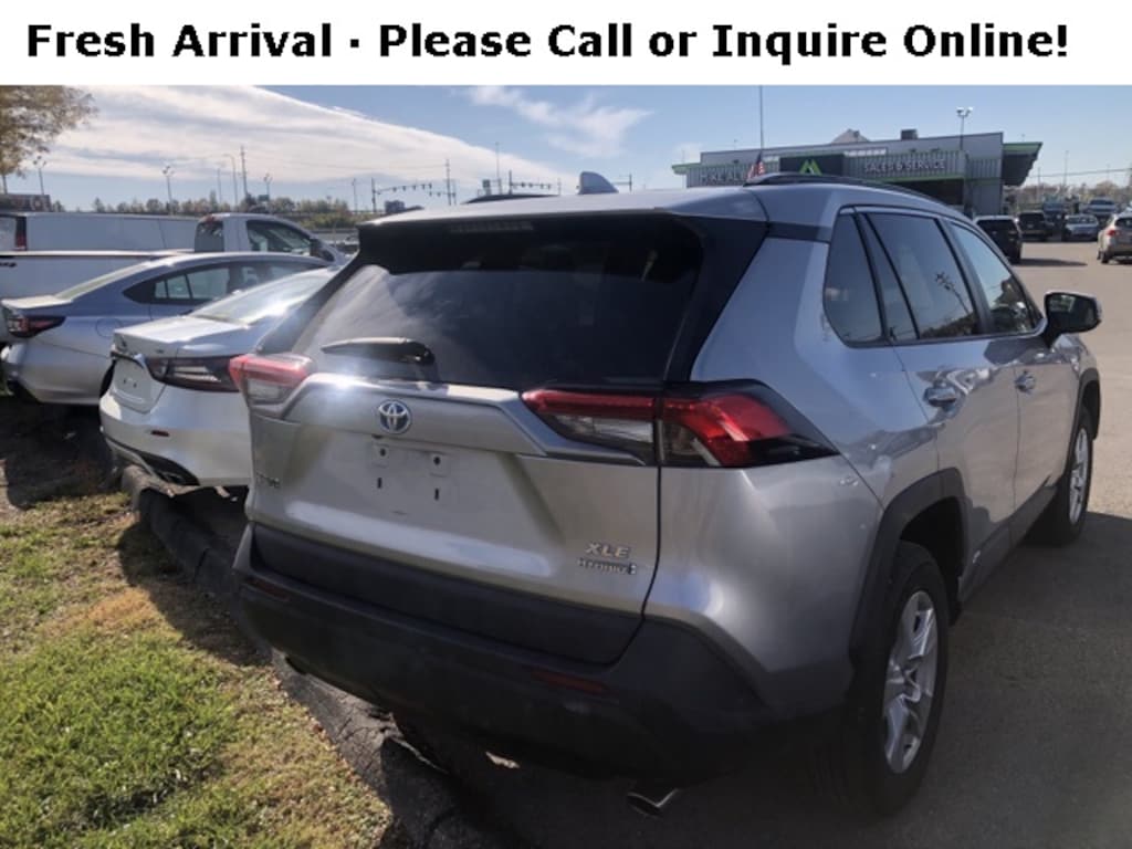 Used 2021 Toyota RAV4 Hybrid XLE SUV