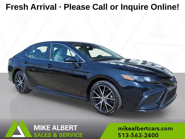 2022 Toyota Camry SE FWD