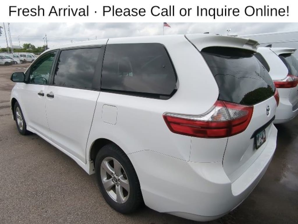 Used 2020 Toyota Sienna L 7 Passenger Minivan/Van