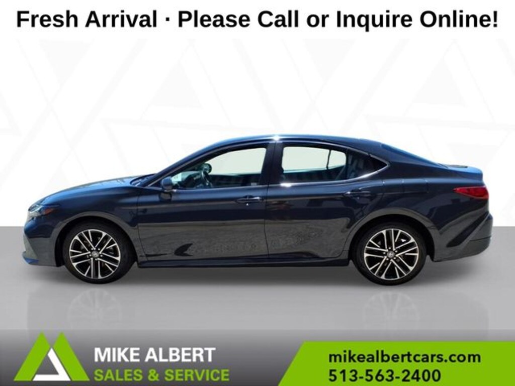 Used 2025 Toyota Camry XLE Sedan