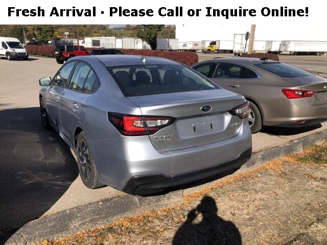 2024 Subaru Legacy Base photo 2