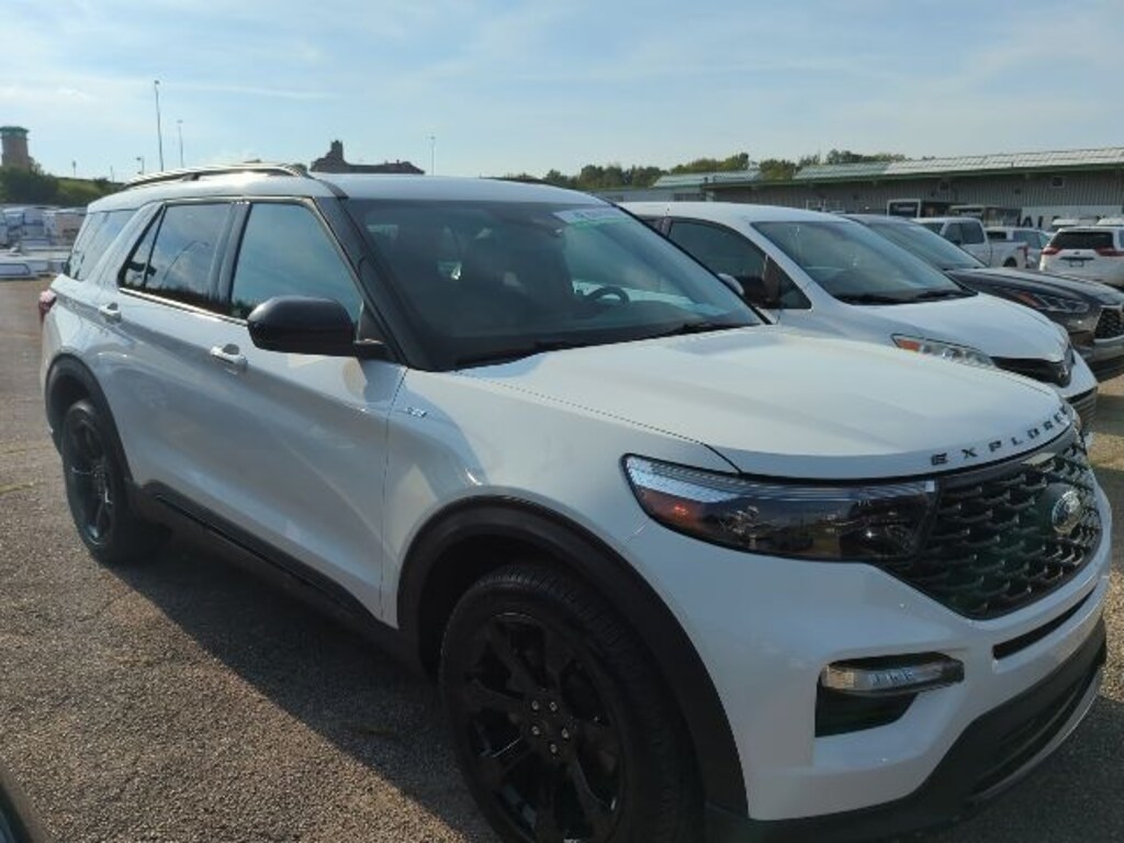 Used 2023 Ford Explorer ST-Line SUV