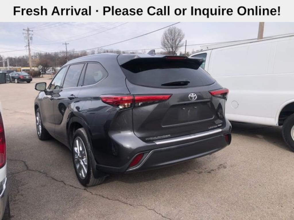 Used 2022 Toyota Highlander Limited SUV