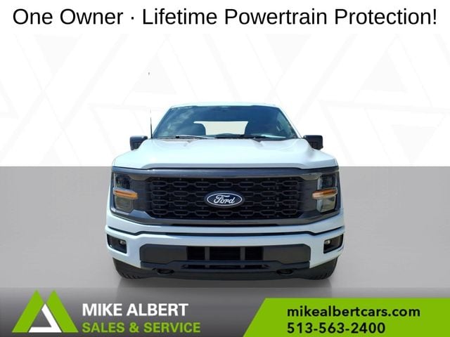 View vehicle photo 2