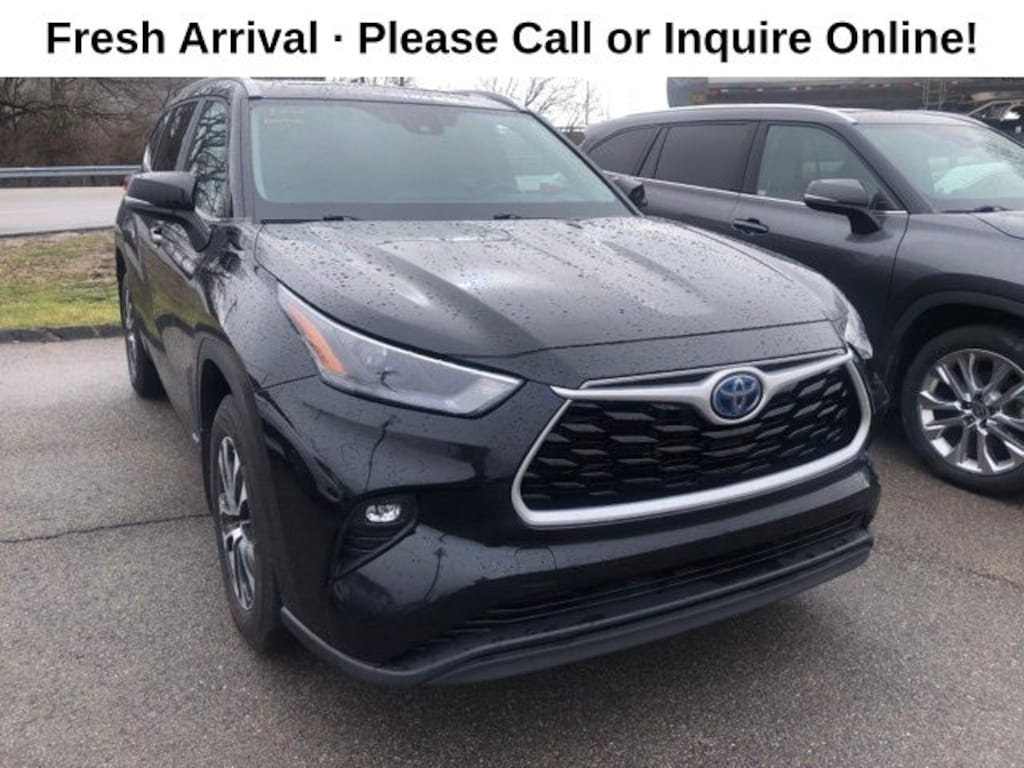 Used 2023 Toyota Highlander Hybrid XLE SUV