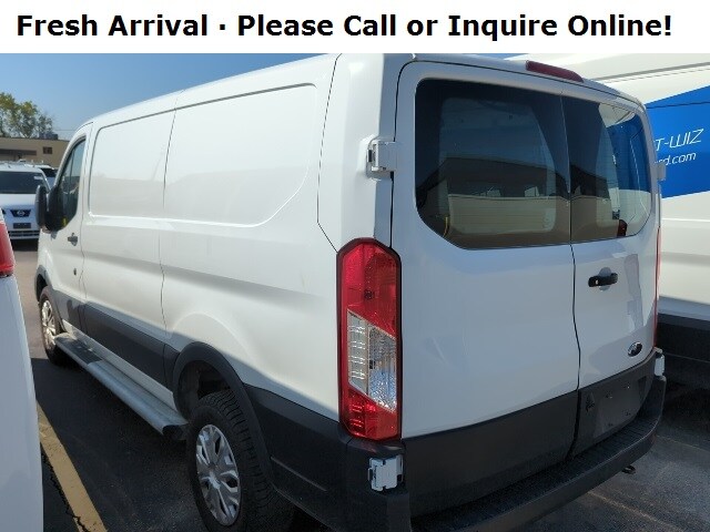 2022 Ford Transit photo 3