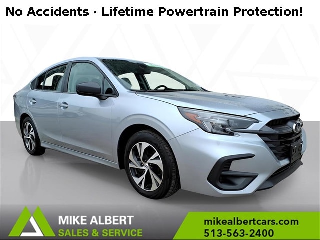 2024 Subaru Legacy Base's photo