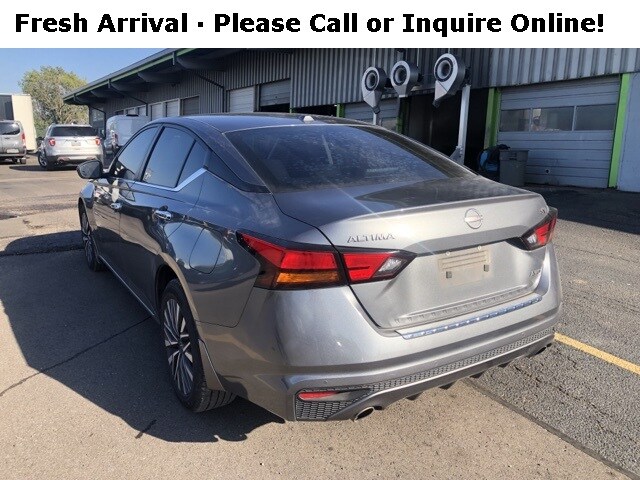 2023 Nissan Altima 2.5 SV photo 3