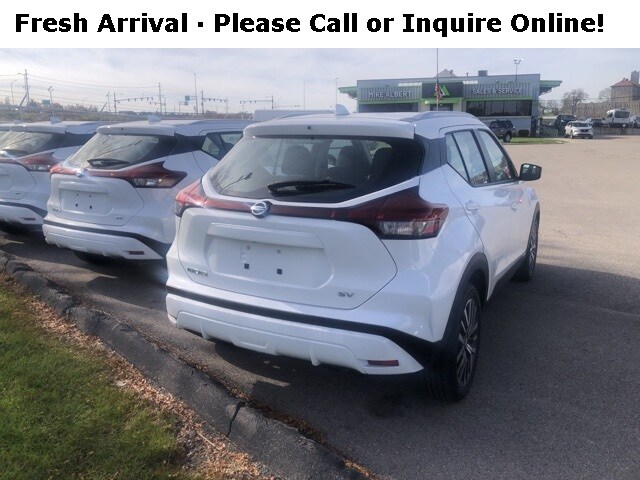 2021 Nissan Kicks SV photo 4