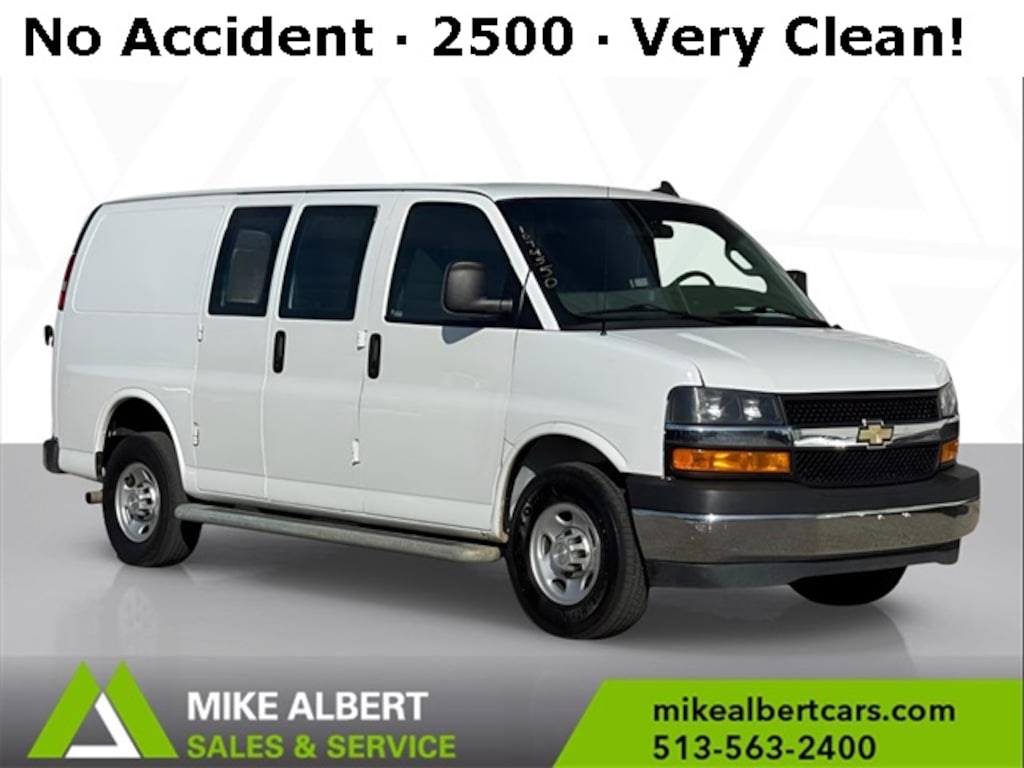 Used 2022 Chevrolet Express 2500  Cargo Van