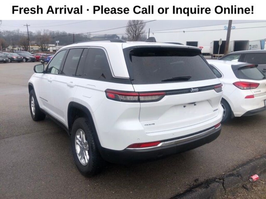 Used 2023 Jeep Grand Cherokee Laredo SUV