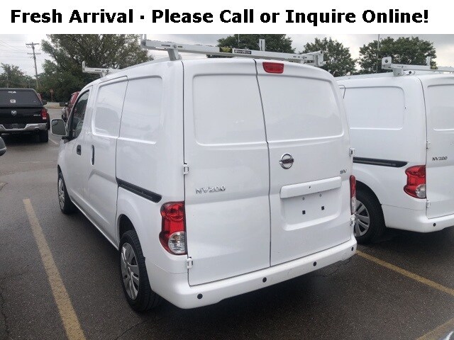 2021 Nissan NV200 SV photo 3