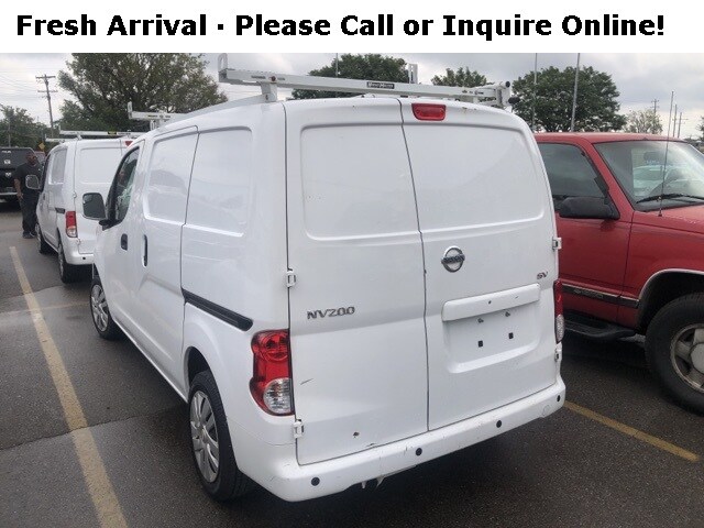 2021 Nissan NV200 SV photo 3